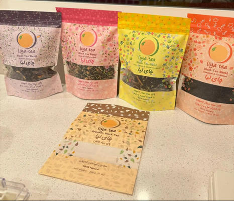 맞춤형 친환경 재활용 할 수 있습니다 Ziplock 재봉식 Kraft 종이 서지 포스 창과 함께 검은 차 포장 가방